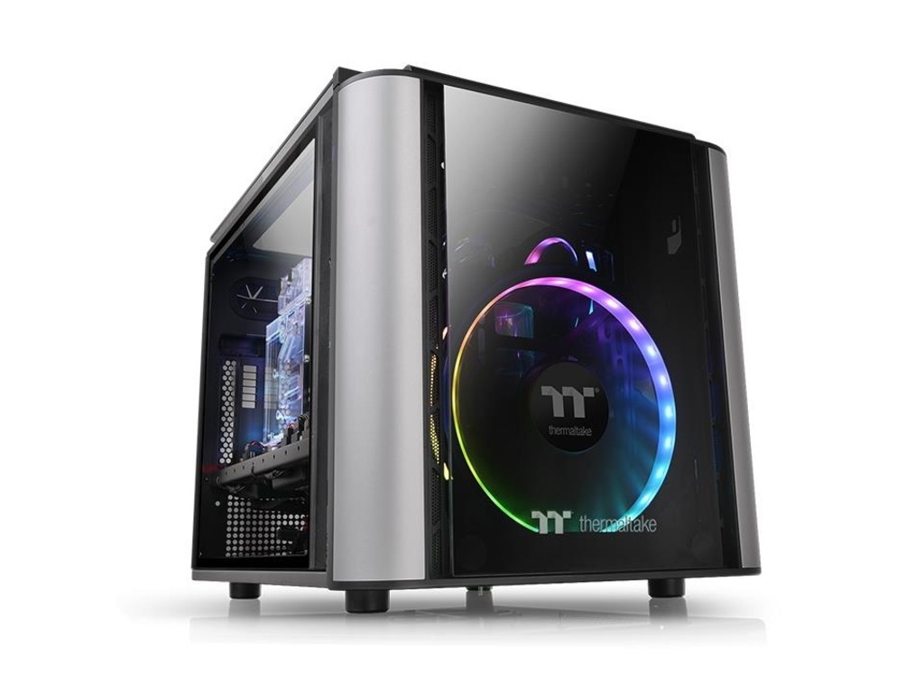 Thermaltake Level 20 VTmATX, 4x TG panels,1x 200mm